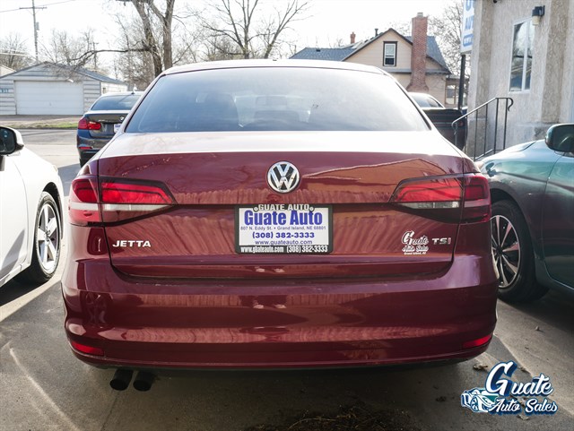 Volkswagen Jetta photo 11