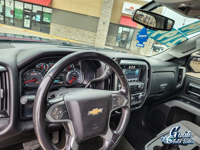 Chevrolet Silverado photo 11