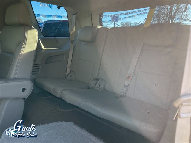 GMC Yukon photo 11