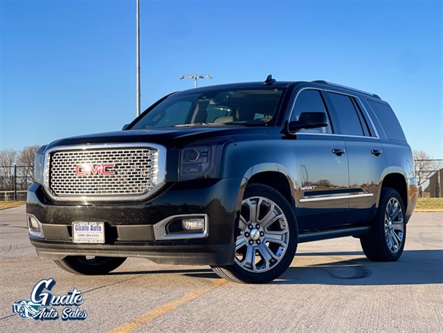 GMC Yukon photo 3