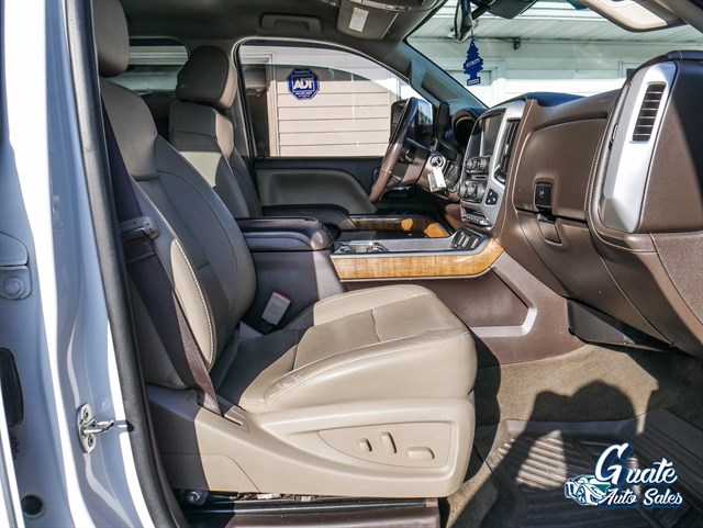 GMC Sierra photo 12