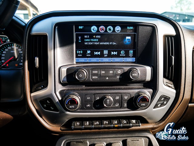 GMC Sierra photo 7