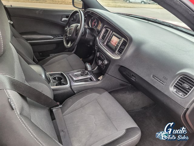 Dodge Charger photo 14