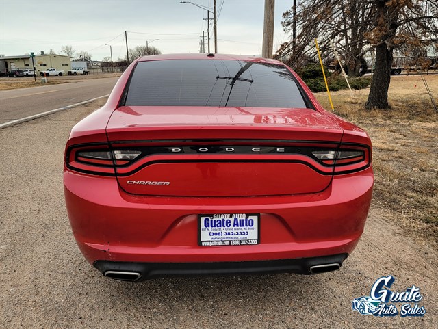 Dodge Charger photo 4