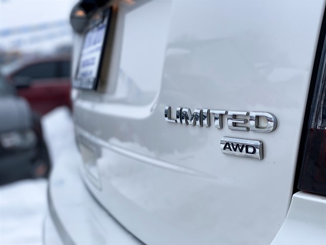 Ford Edge photo 17