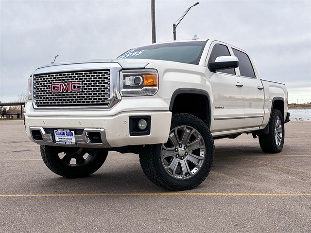 GMC Sierra photo 16