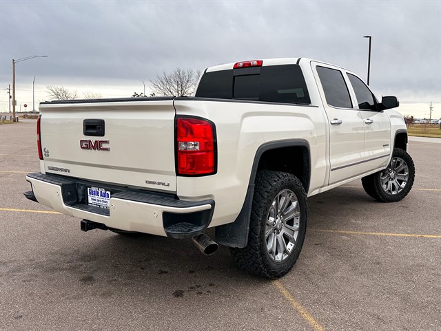 GMC Sierra photo 3