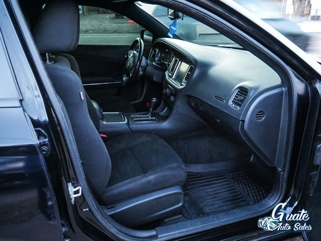 Dodge Charger photo 12