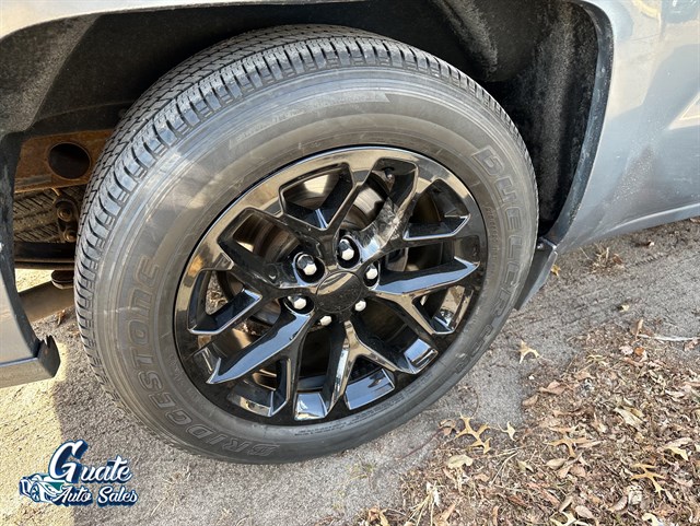 Chevrolet Silverado photo 12