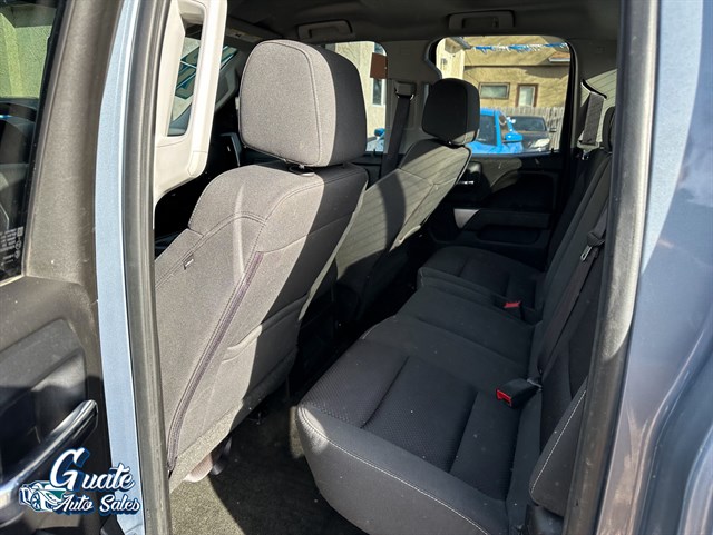 Chevrolet Silverado photo 7