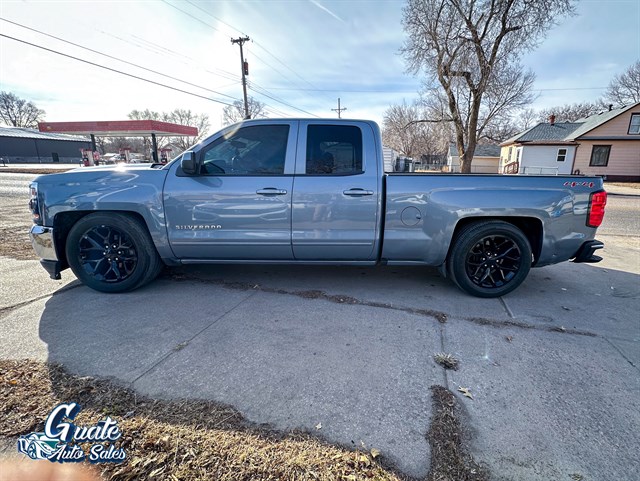 Chevrolet Silverado photo 8
