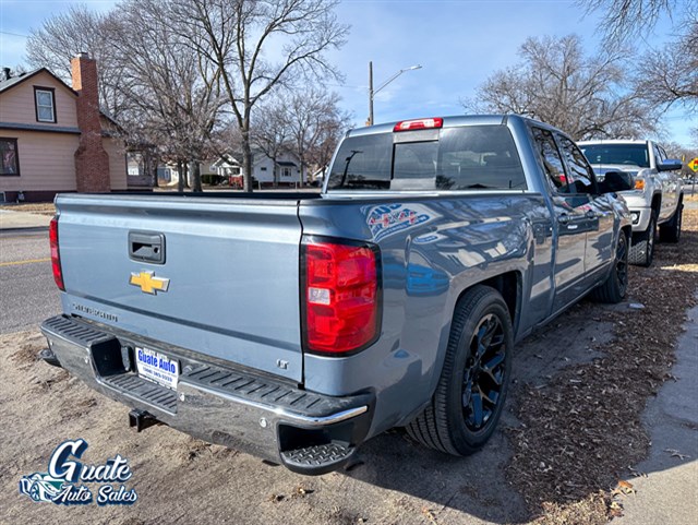 Chevrolet Silverado photo 11