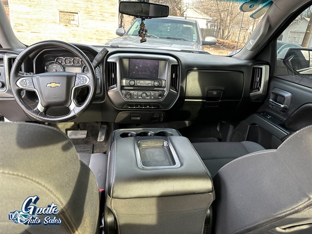 Chevrolet Silverado photo 4