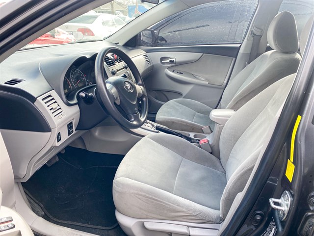 Toyota Corolla photo 10
