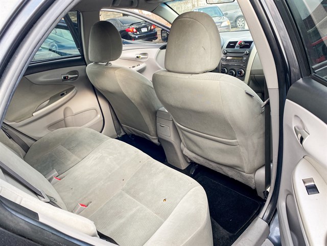Toyota Corolla photo 12