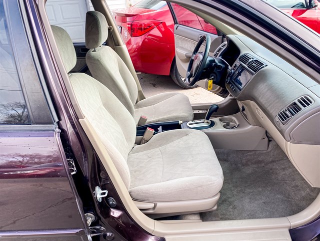 Honda Civic photo 12