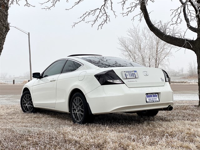 Honda Accord photo 10