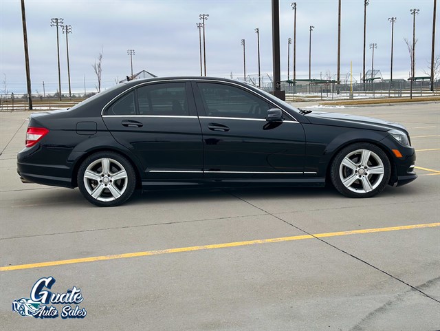 Mercedes-Benz C-Class photo 14