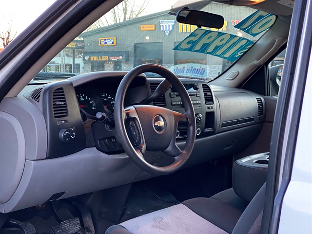 Chevrolet Silverado photo 4
