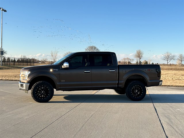 Ford F-150 photo 9