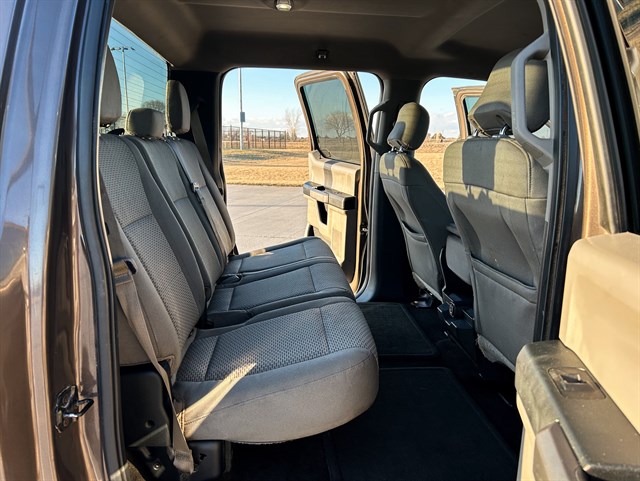 Ford F-150 photo 16