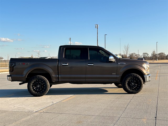 Ford F-150 photo 13