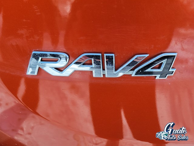 Toyota RAV4 photo 9