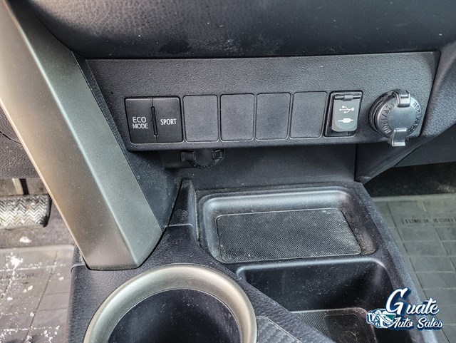 Toyota RAV4 photo 17