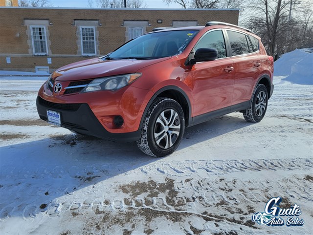 Toyota RAV4 photo 2