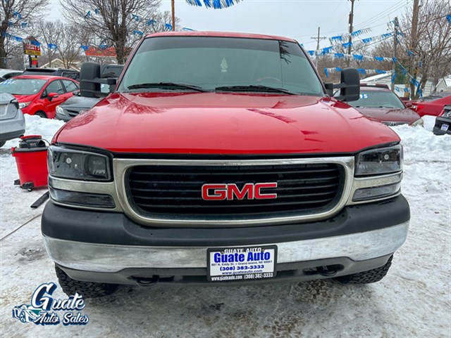 GMC Sierra photo 2