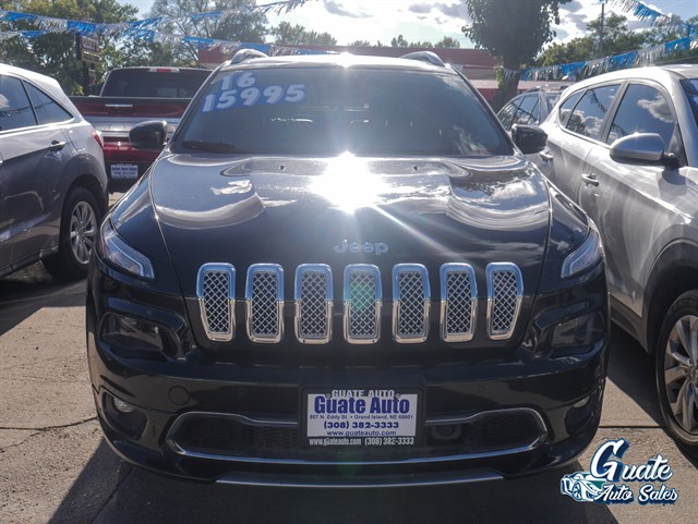 Jeep Cherokee photo 2