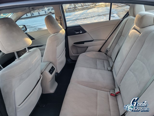 Honda Accord photo 13