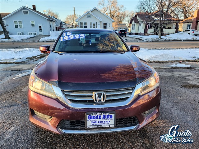Honda Accord photo 2