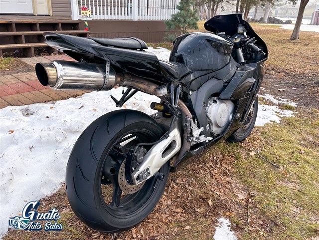 Honda CBR1000RR photo 4