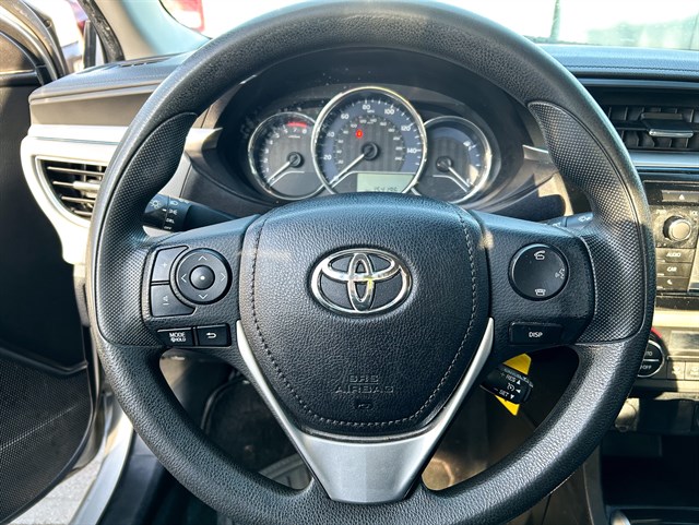 Toyota Corolla photo 14