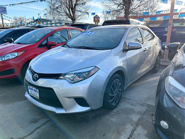 Toyota Corolla photo 3