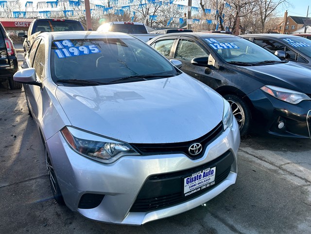 Toyota Corolla photo 2