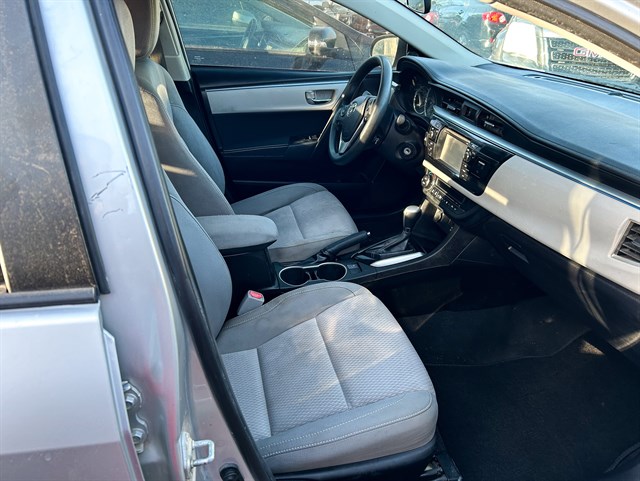 Toyota Corolla photo 5