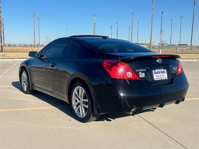 Nissan Altima photo 11