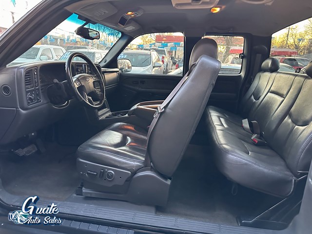 Chevrolet Silverado photo 5