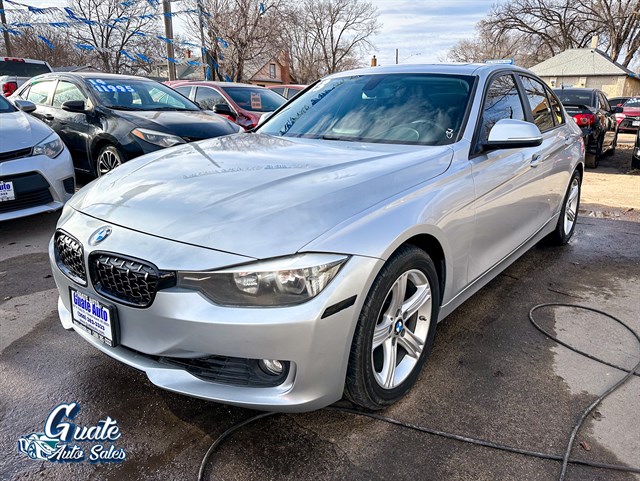 BMW 3 Series photo 3