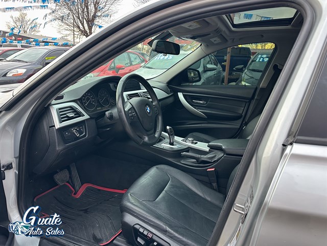BMW 3 Series photo 5