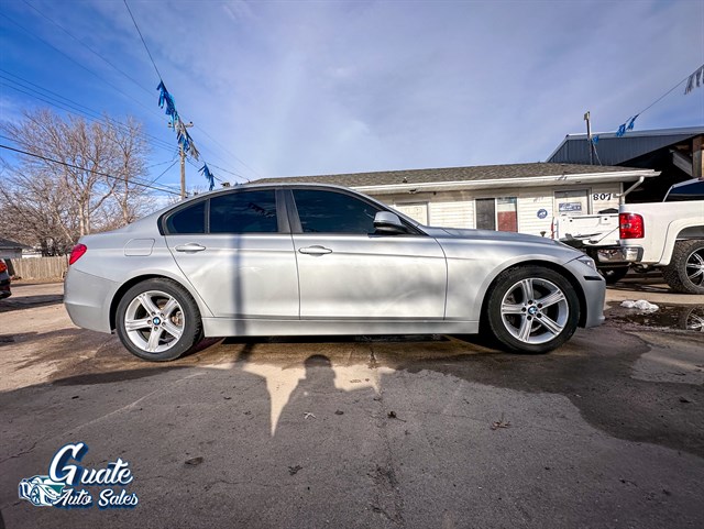 BMW 3 Series photo 13