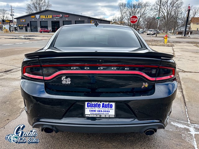 Dodge Charger photo 11