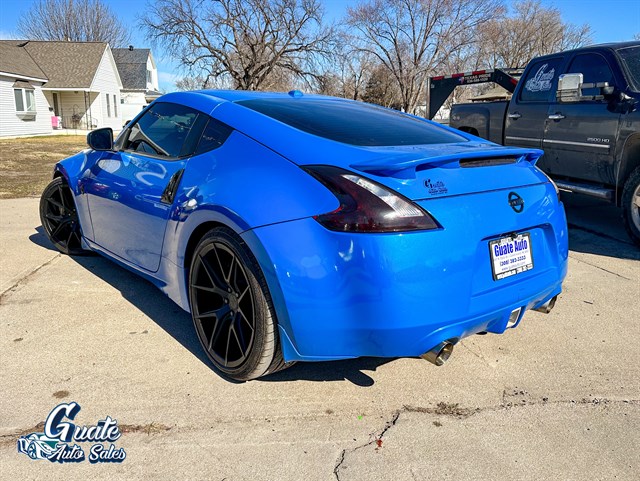 Nissan 370Z photo 12