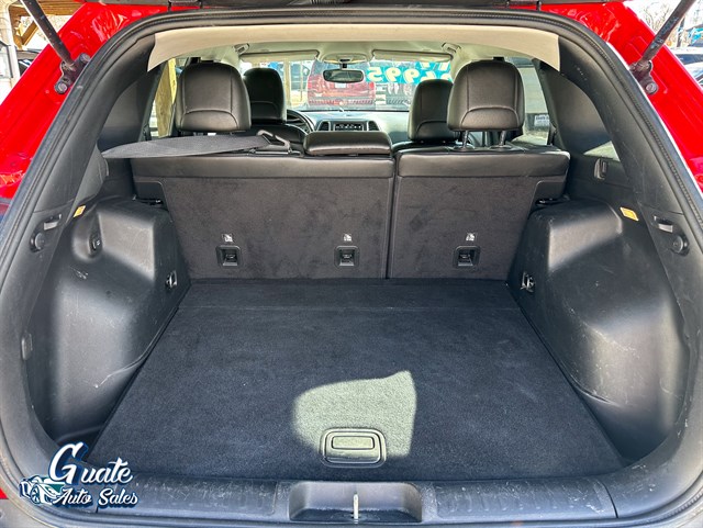 Jeep Cherokee photo 13