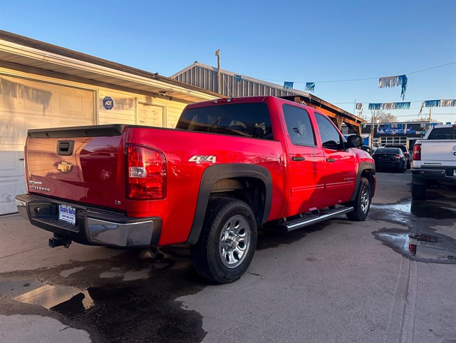 Chevrolet Silverado photo 10