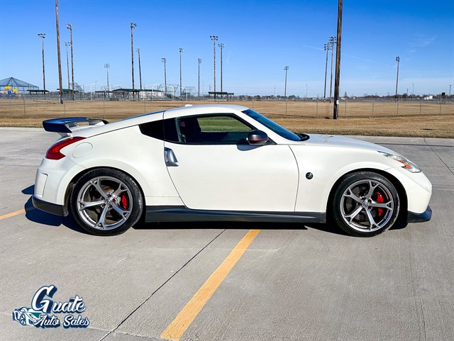 Nissan Z photo 12