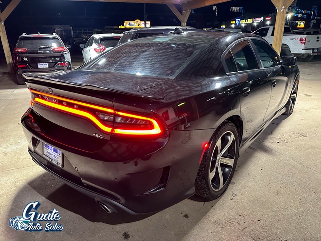 Dodge Charger photo 11