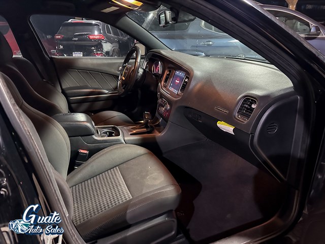 Dodge Charger photo 14